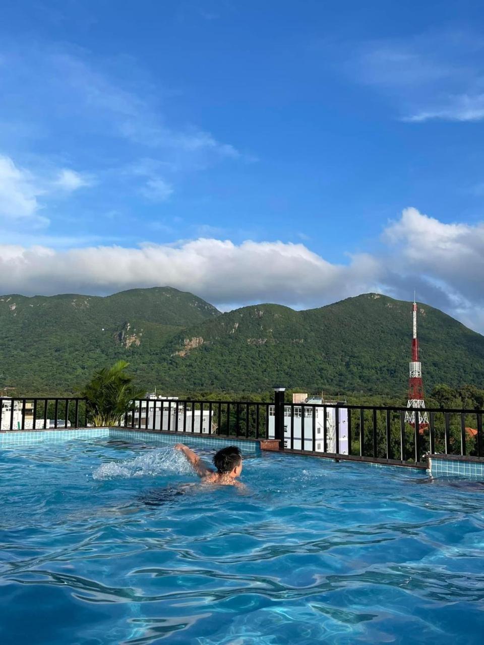 Tuan Ninh Hotel II Chi Khu Co Ong Exterior photo
